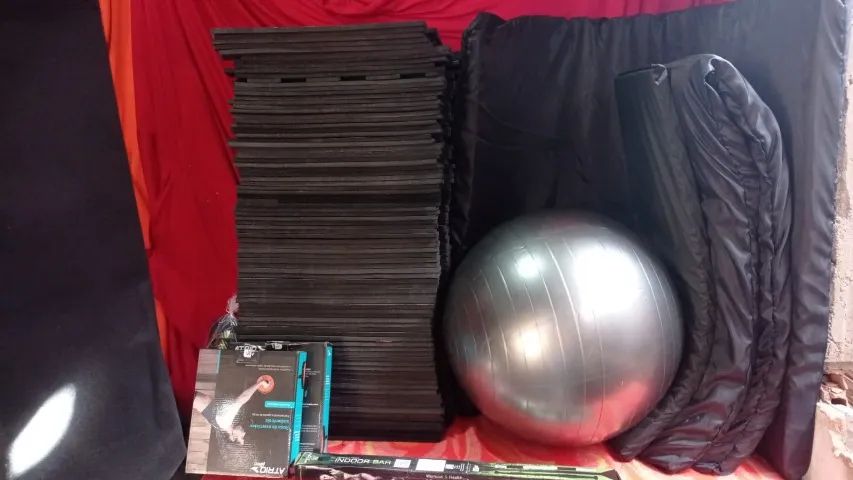 Bola pilates yoga Fitness 65 cm ginástica - Foto 4