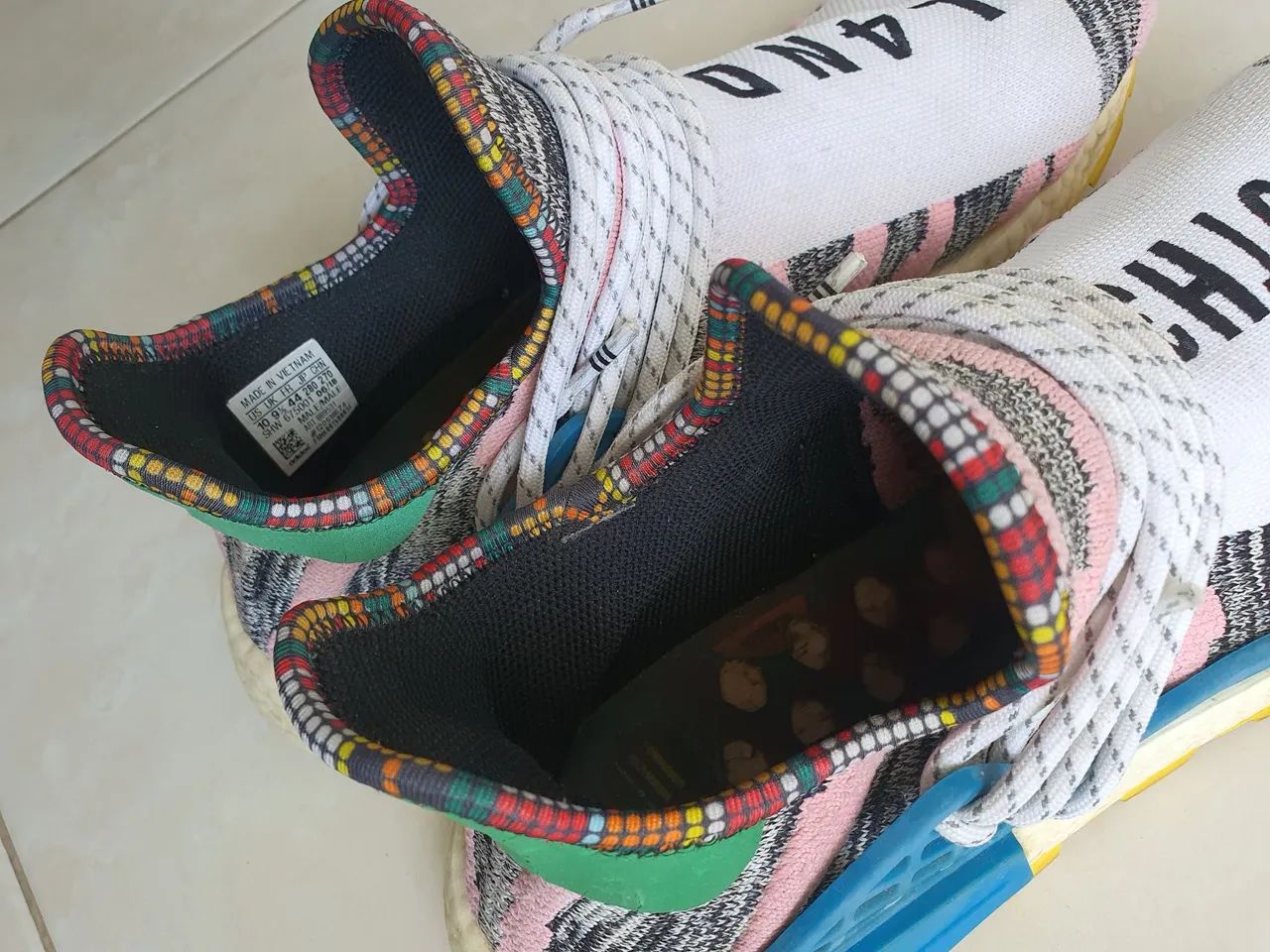 Tênis Adidas Pharrell Williams Motherland Original. - Foto 5