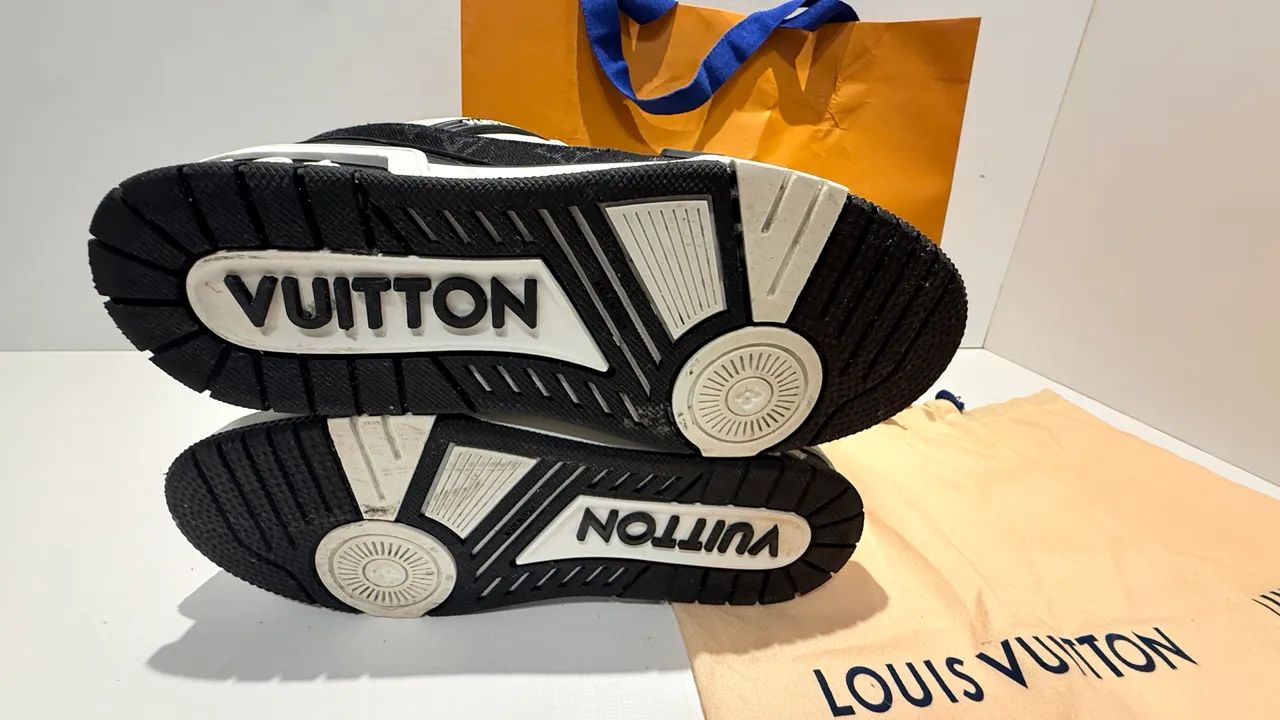 Sneaker LV TRAINER - Clone - Usado 2 vezes - Foto 4