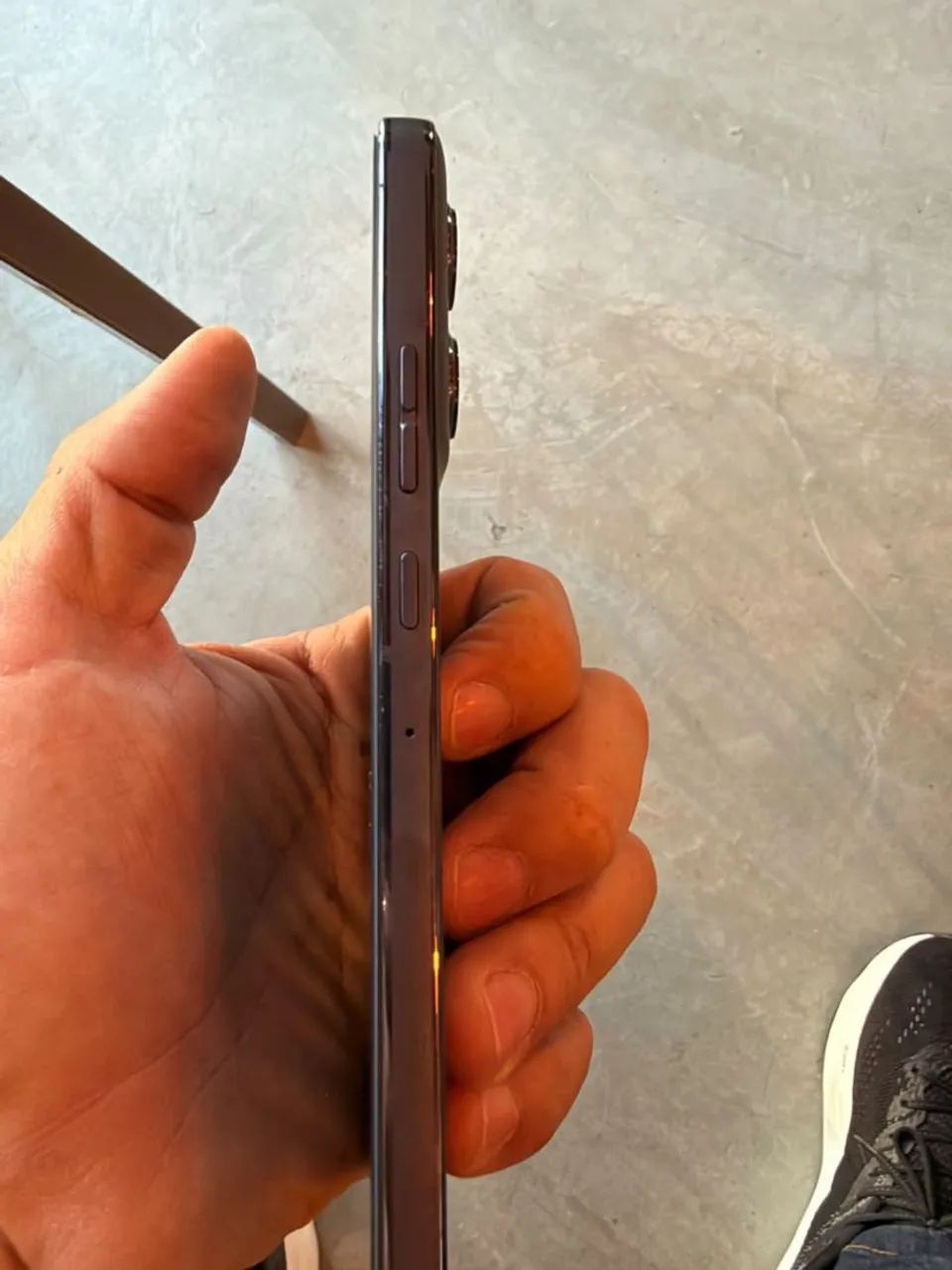 Vendo Celular Moto G86 - Foto 3