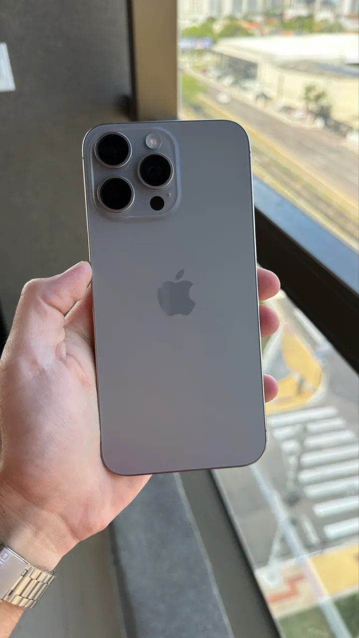 iPhone 15 pro max 256gb Titanium Natural - Foto 5