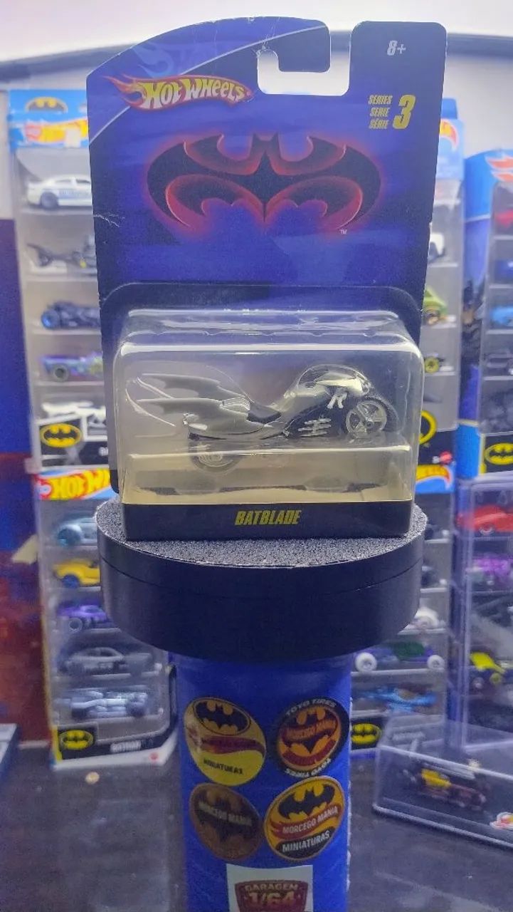 Hotwheels 1/64 Batblaide BATMAN 