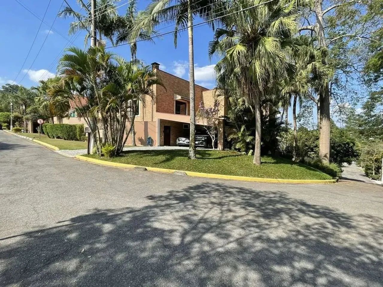 Linda casa de esquina - Foto 2