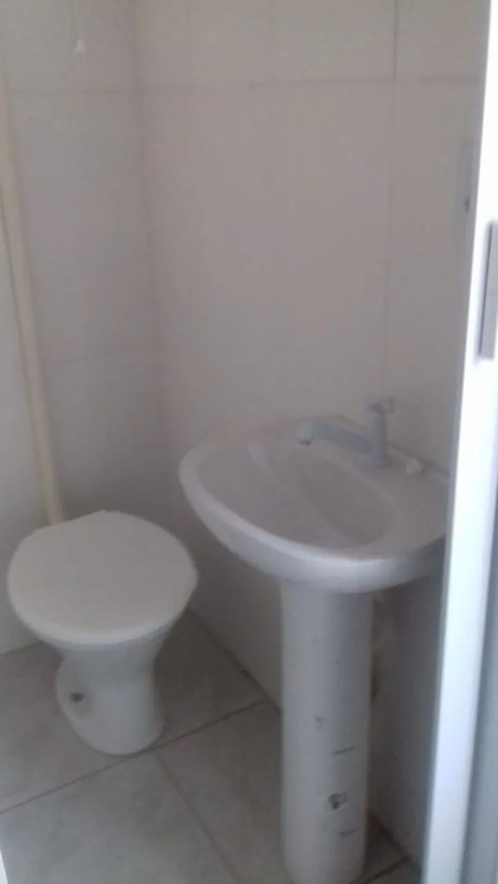 Aluga-se uma kitnet  - Foto 3