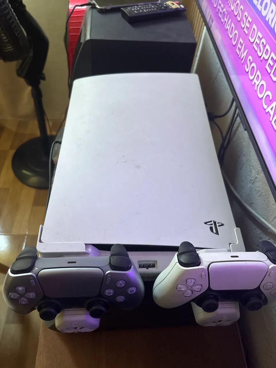 PlayStation 5 com leitor
