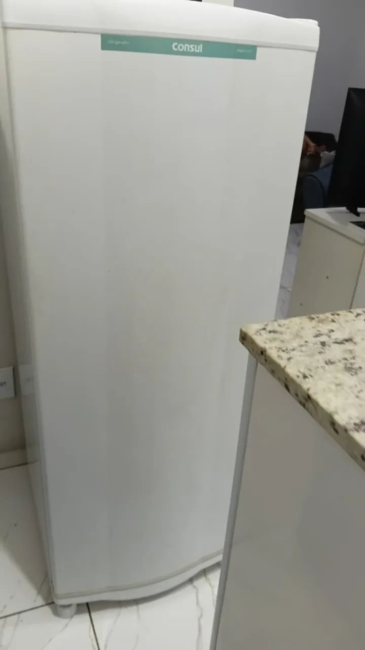 Geladeira da marca Consul Funcionando 