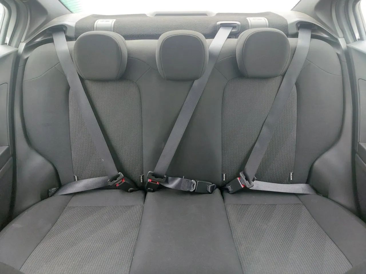 Fiat Cronos Drive 1.0 6V, foto 18 de 18
