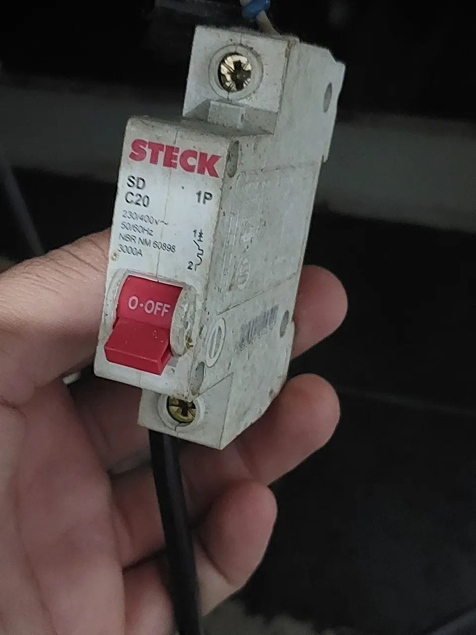 Máquina de costura industrial Reta  - Foto 4