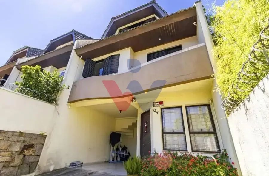 Sobrado Triplex no Mercês | 3 Quartos, Suíte com Hidro, Ático com Churrasqueira - Foto 3