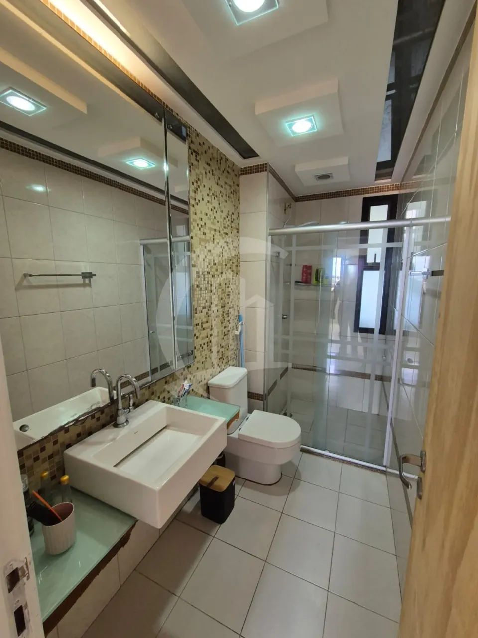 Apartamento com três quartos, suíte e 120 m² à venda no Suíssa - Foto 5