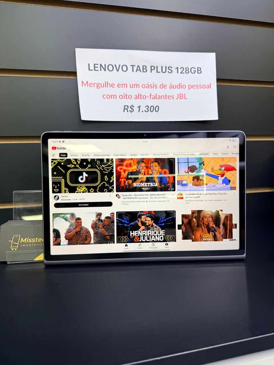 Lenovo Tab Plus Alto Falante JBL 