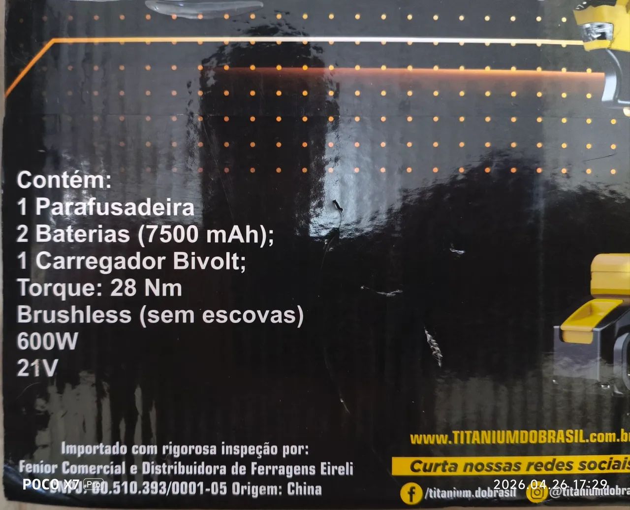 Parafusadeira Titanium com motor Brushless e com duas baterias de 21V. - Foto 4
