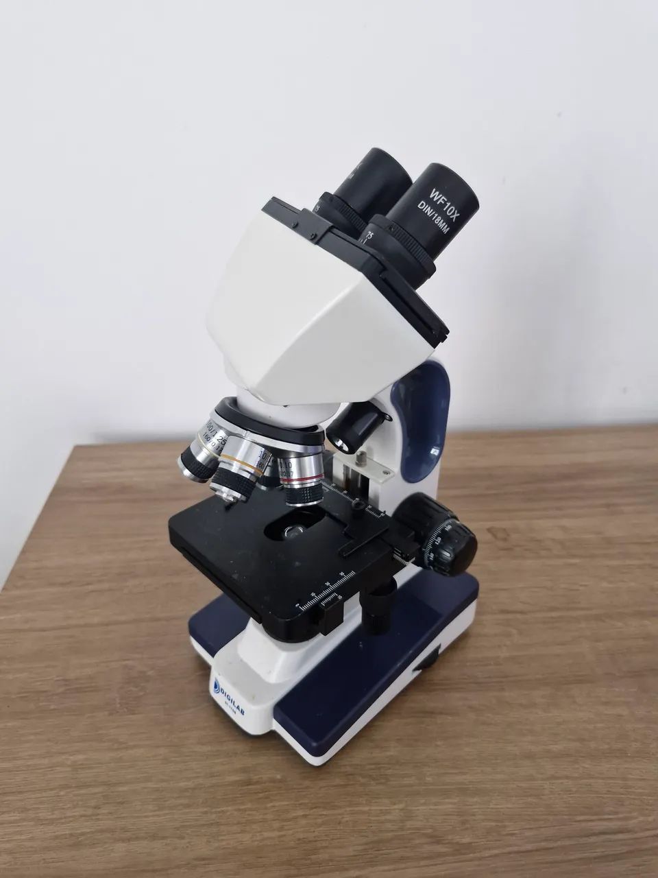 Microscópio Digilab DI 116B - Foto 2