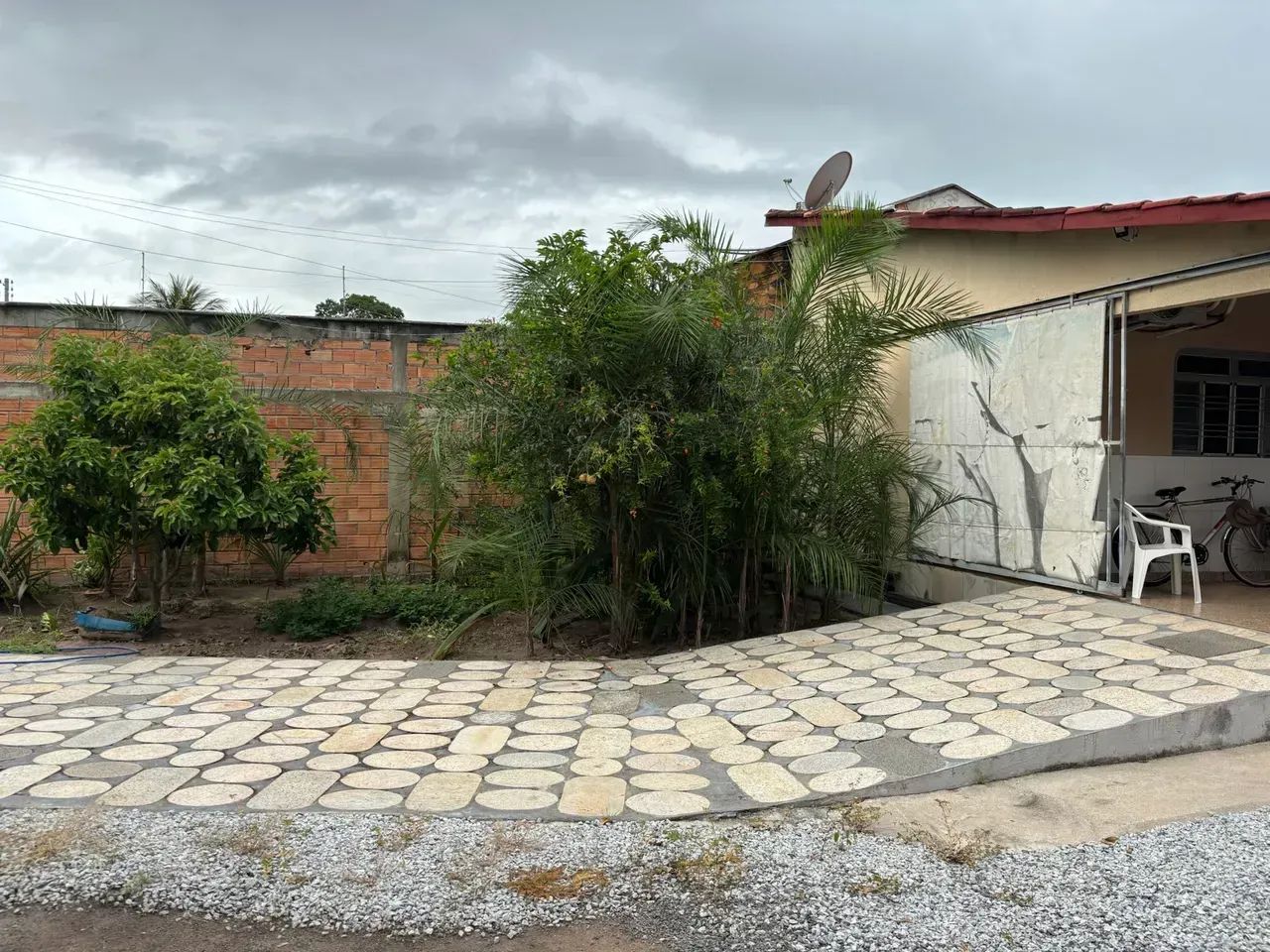 CASA EM ARUANÃ-GO / 02 QTS - LOTE: 403m2 - Foto 5