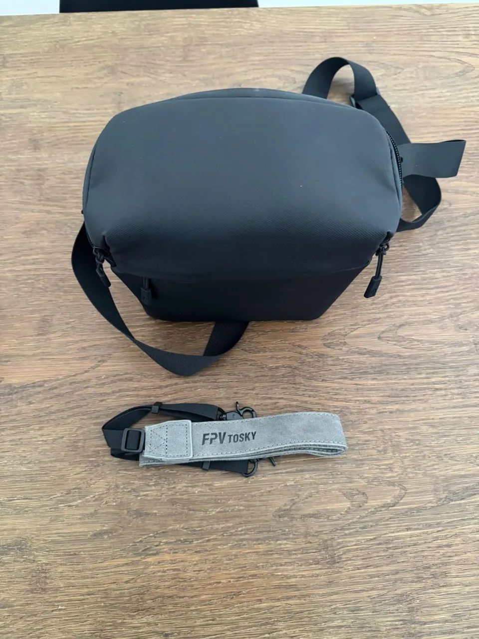 Drone DJI Mini 4 Pro Fly More Combo - Estado de Novo - Foto 5