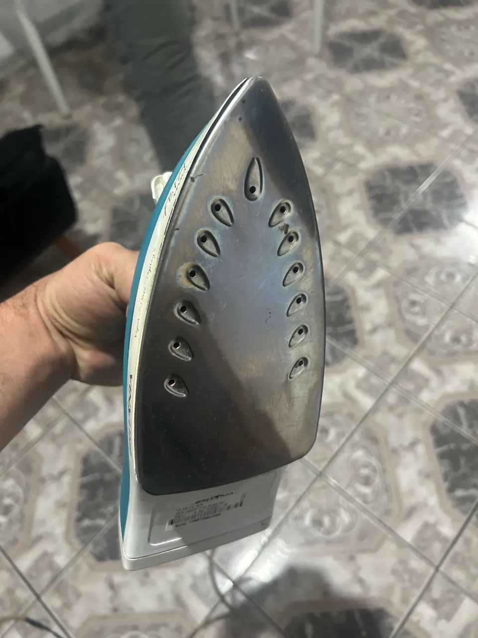 FERRO DE PASSAR ROUPA Á VAPOR - Foto 2