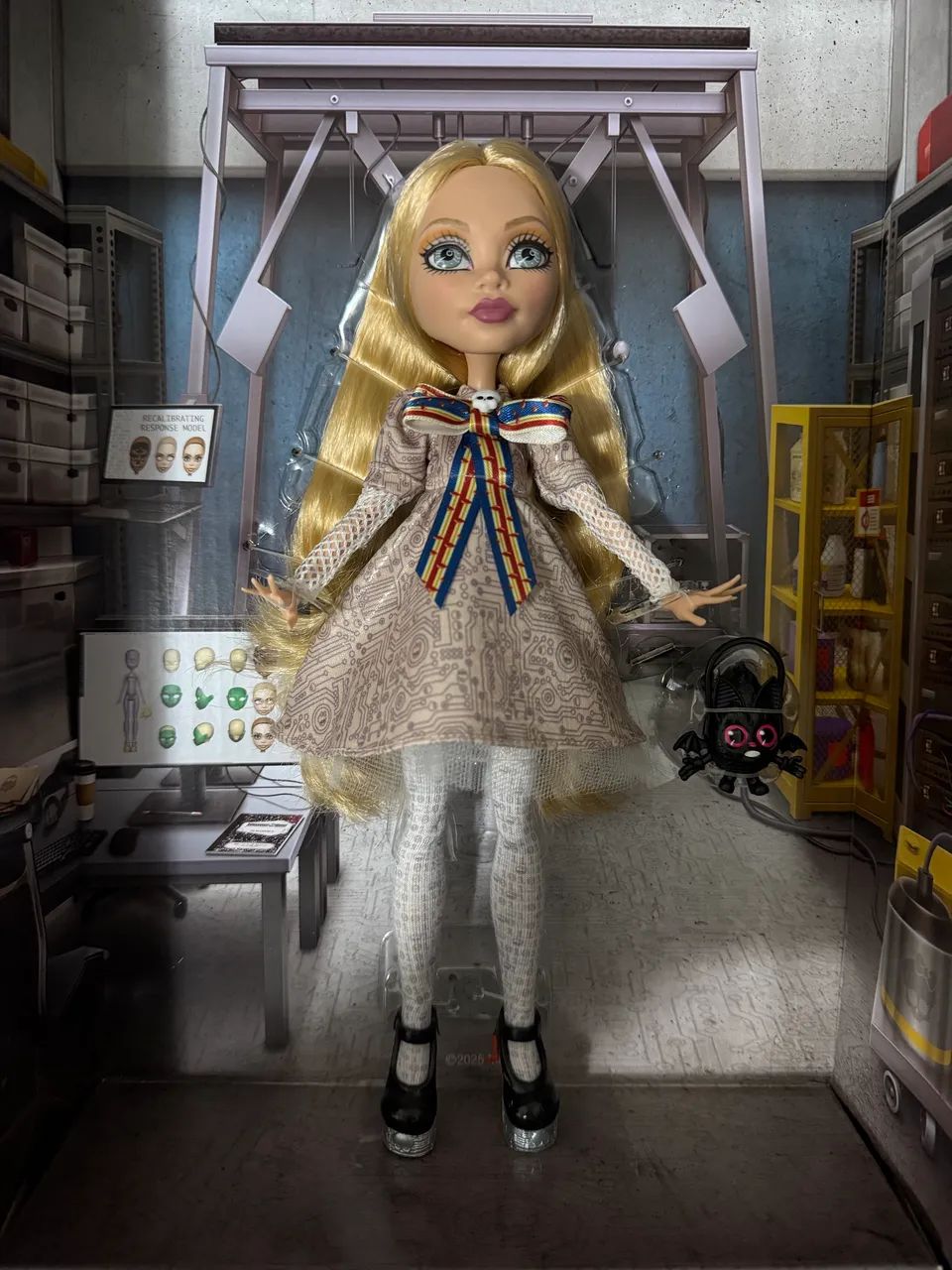Monster High - Skullector - M3GAN - Foto 2