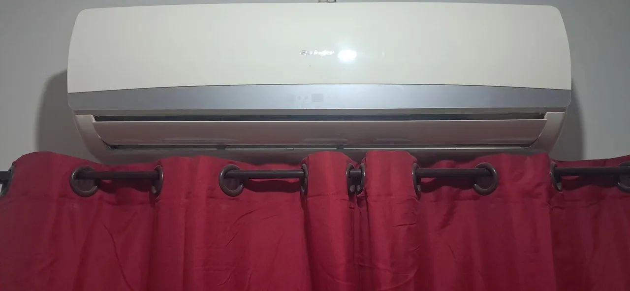 Ar condicionado Springer 22.000 BTUs 