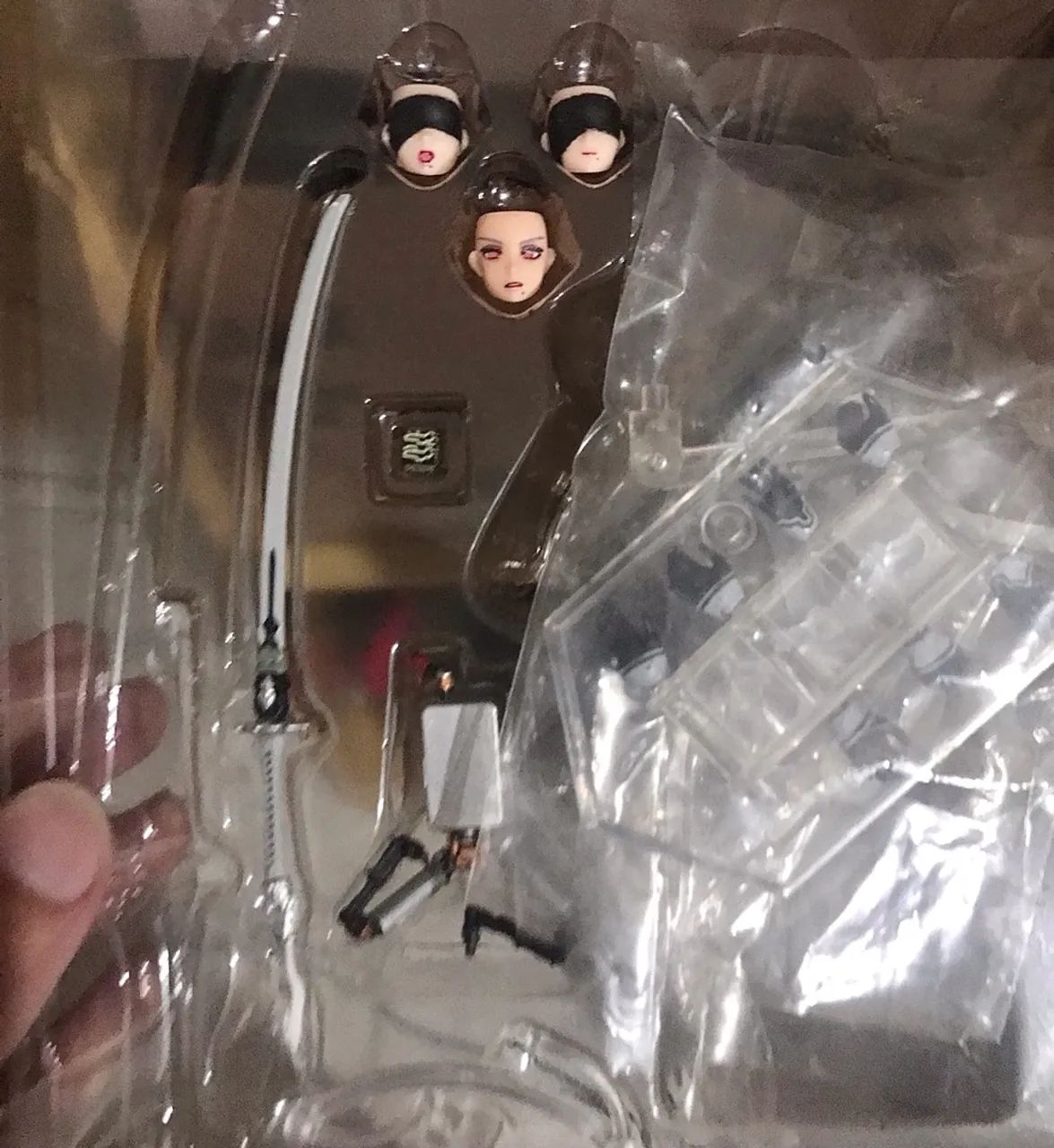 2B Figma (bootleg) - Foto 3