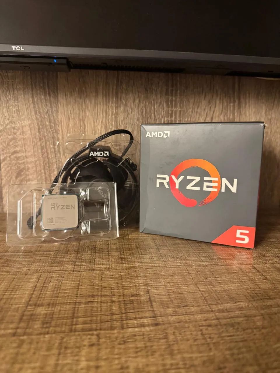 Processador AMD Ryzen 5 1600 - 6 Núcleos / 12 Threads