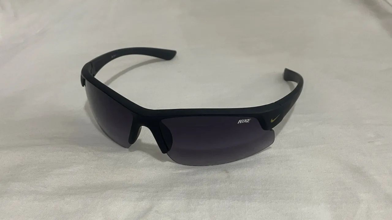 Óculos Nike
