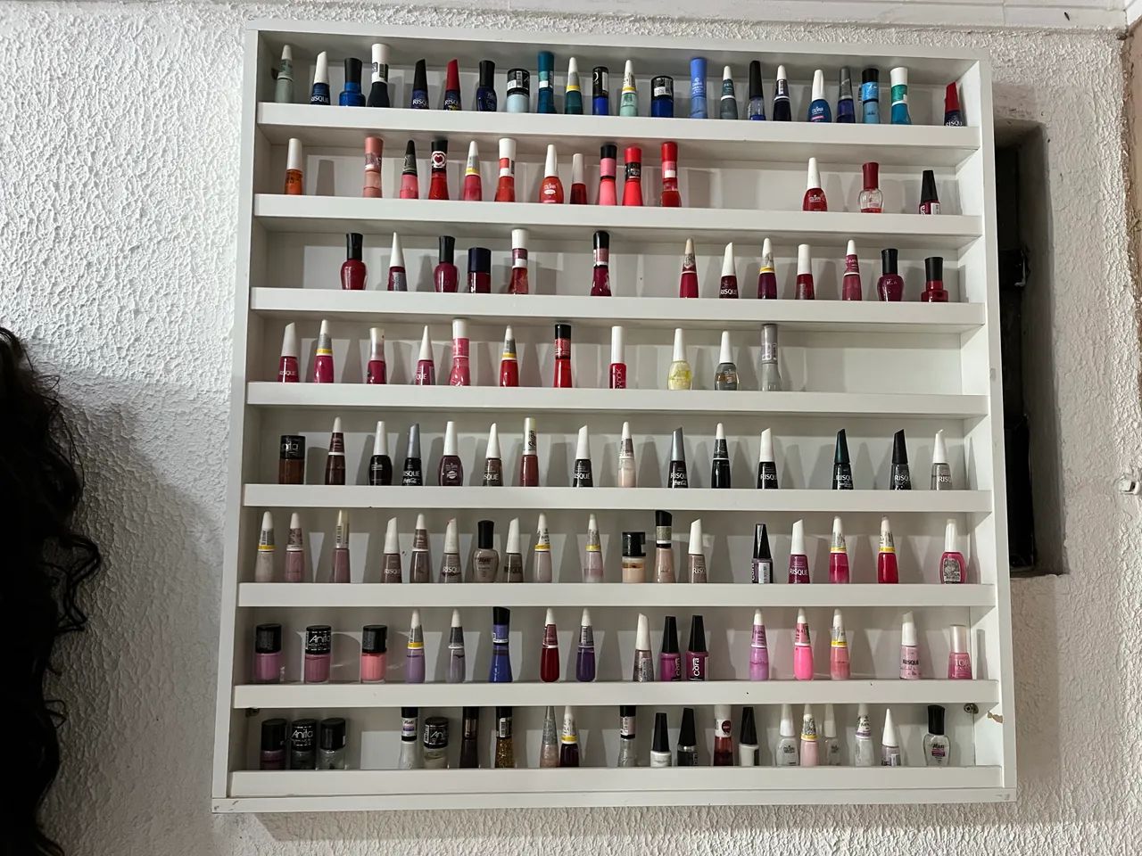 expositor de esmaltes