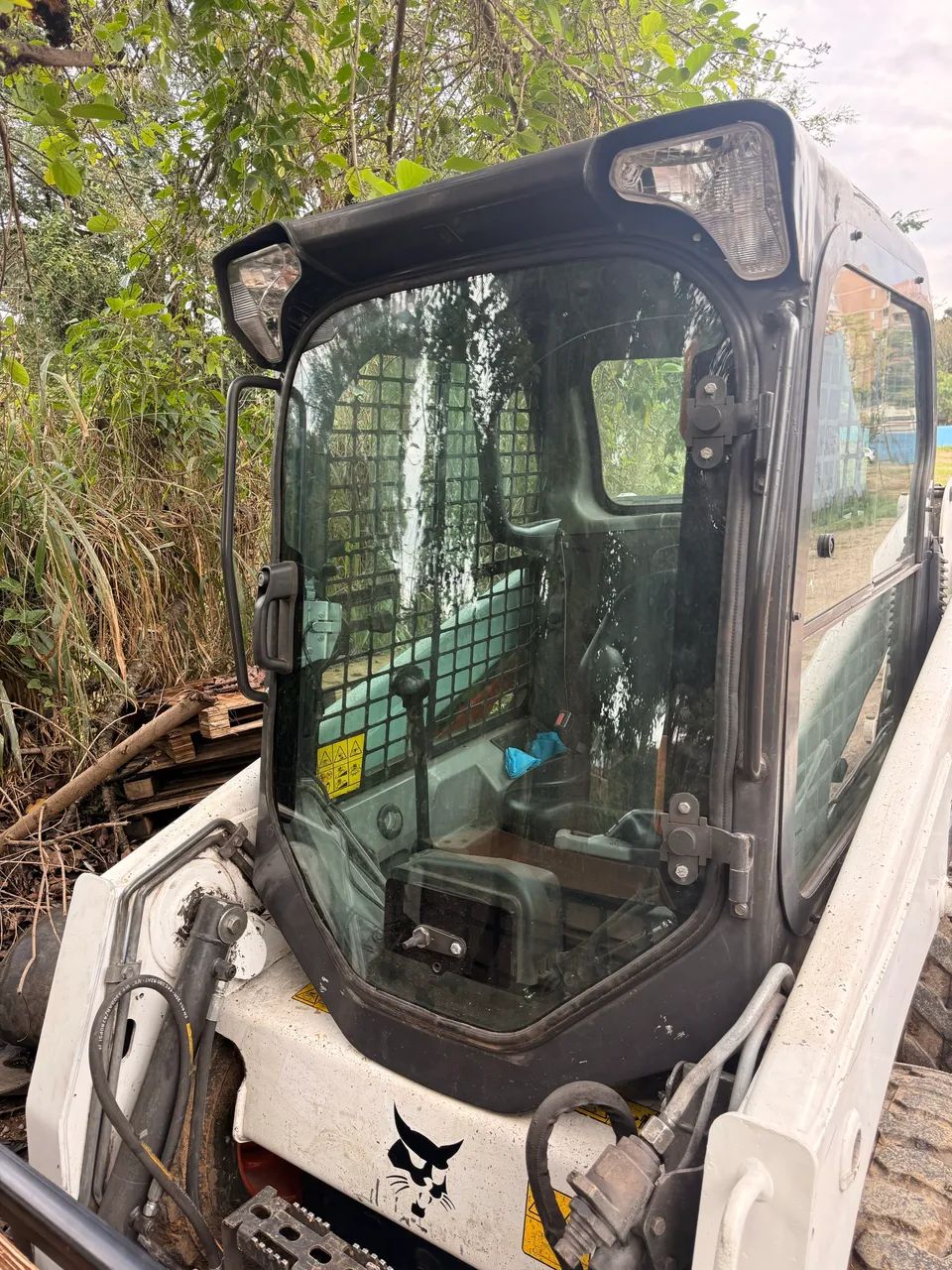 Bobcat S450 - 2021 - cabinada com A/c - Foto 5