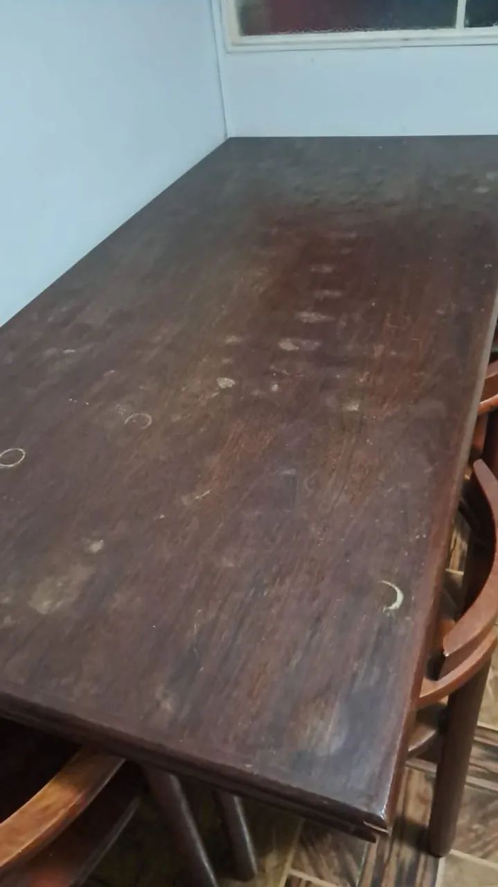 Mesa de madeira com cadeira grátis. - Foto 4