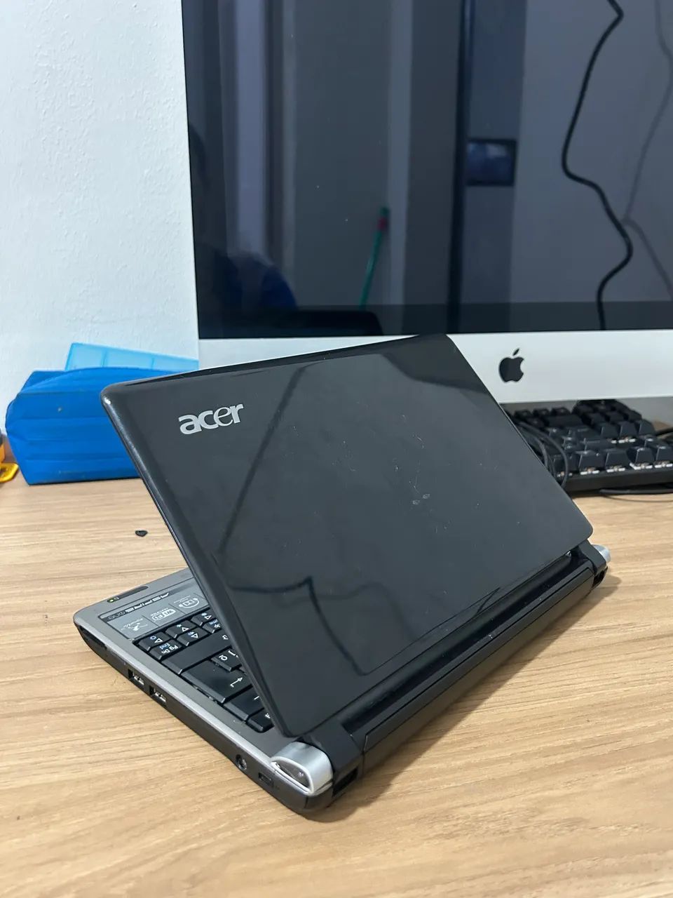 Netbook Acer - Intel - 2GB de ram - 500GB de hd  - Foto 4
