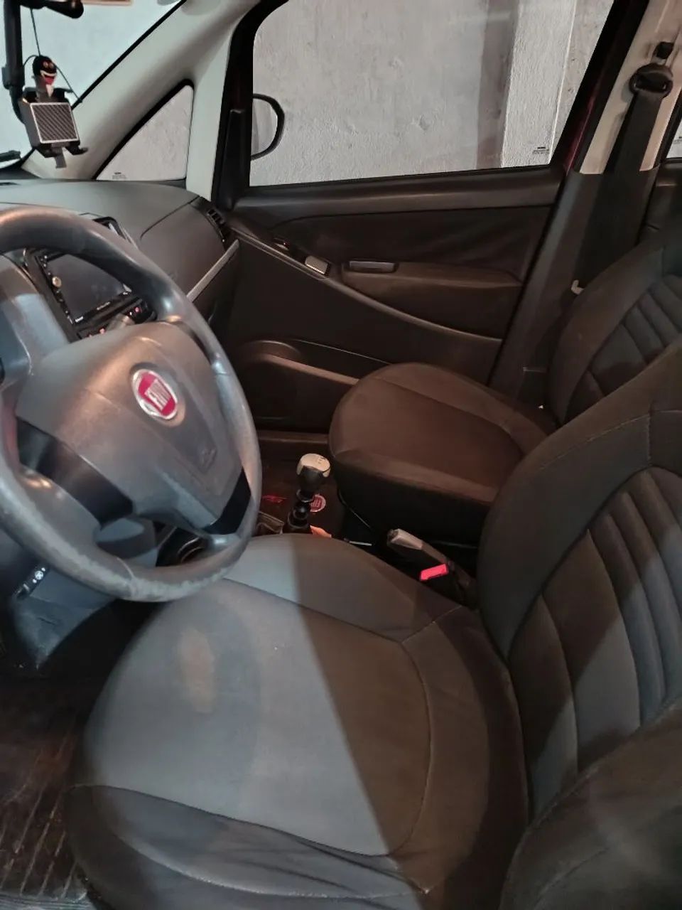 Fiat Idea Attractive 1.4 Fire Flex 8V 5P 2012 - Foto 3