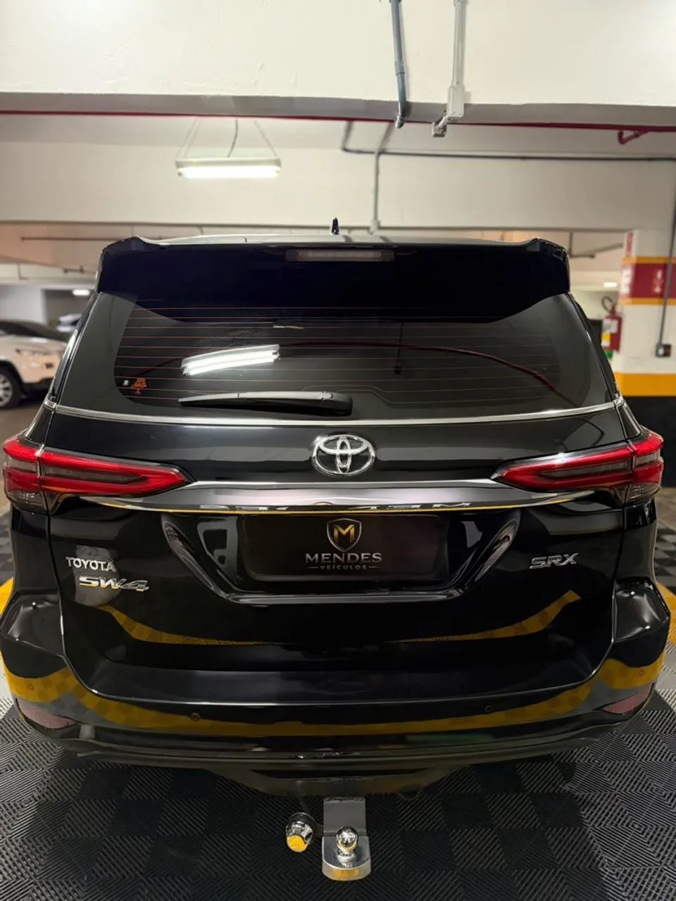 Toyota Hilux SW4 SRX 4x4 2.8 TDI 16V Dies. Aut., foto 4 de 20