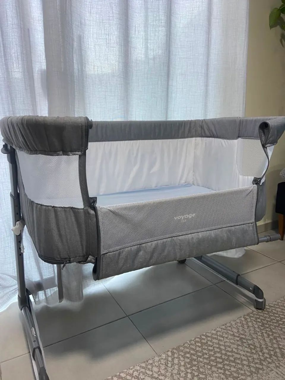 VENDO BERÇO PORTÁTIL --- VOYAGE  - Foto 4