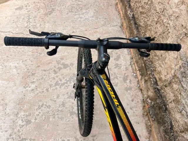 Vende-se bicicleta aro 27 - Foto 3