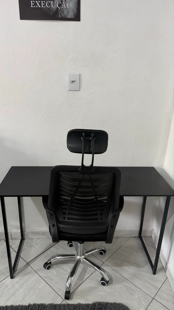 Mesa de escritório preta - Foto 3