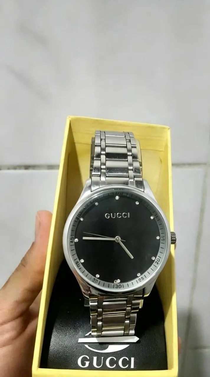 Relógio Gucci g-timeless 3383