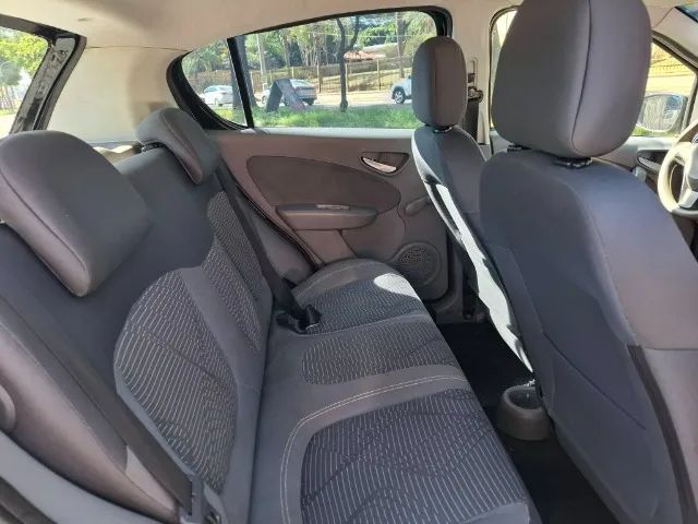 Fiat Palio ATTRACTIVE 1.0 EVO Fire Flex 8v 5p, foto 3 de 12