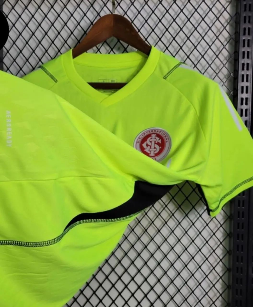 Camisa do Internacional Goleiro Amarelo Neon  - Foto 5