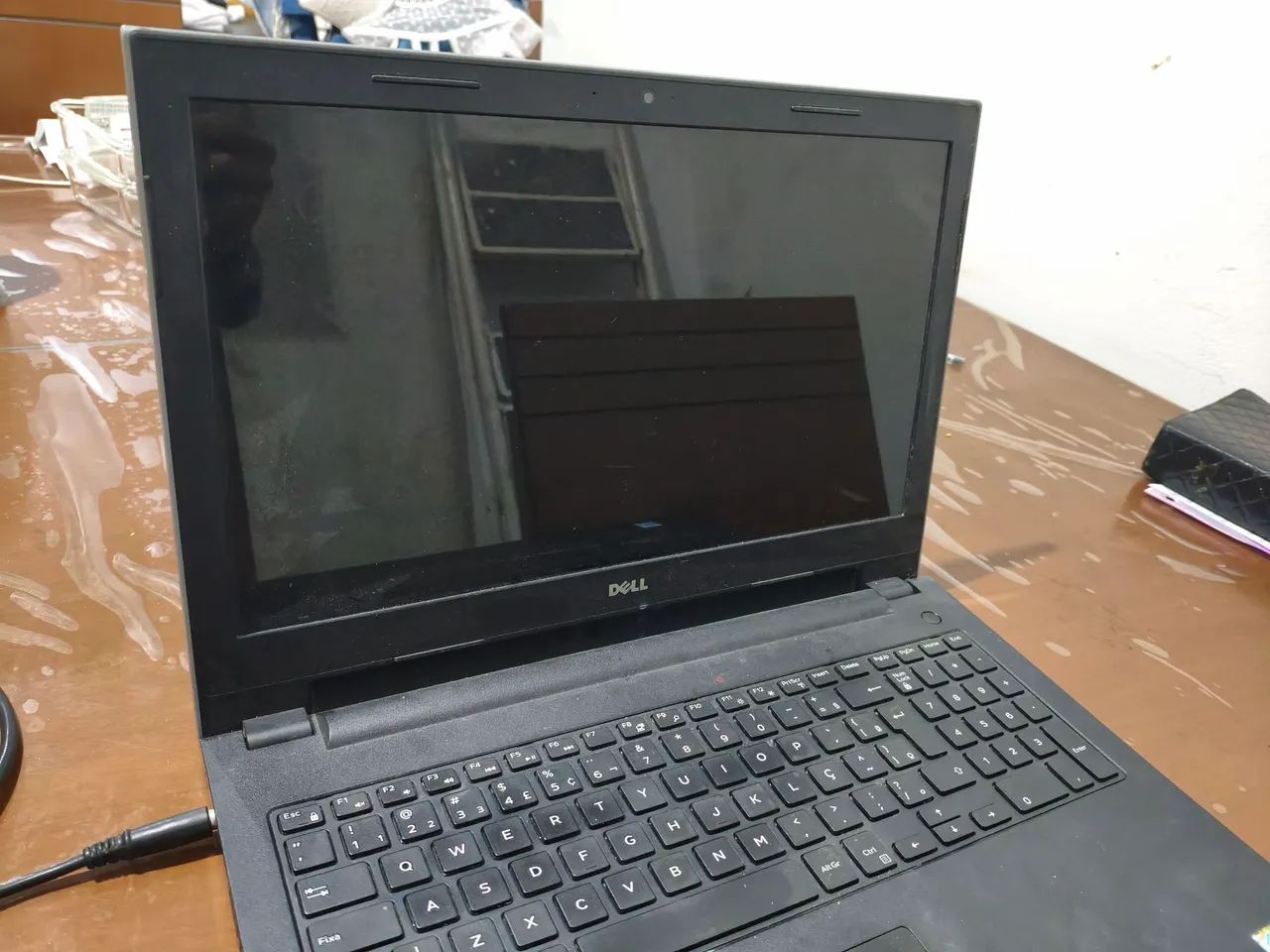 Notebook Dell sem bateria (funciona normalmente no carregador) - Foto 3