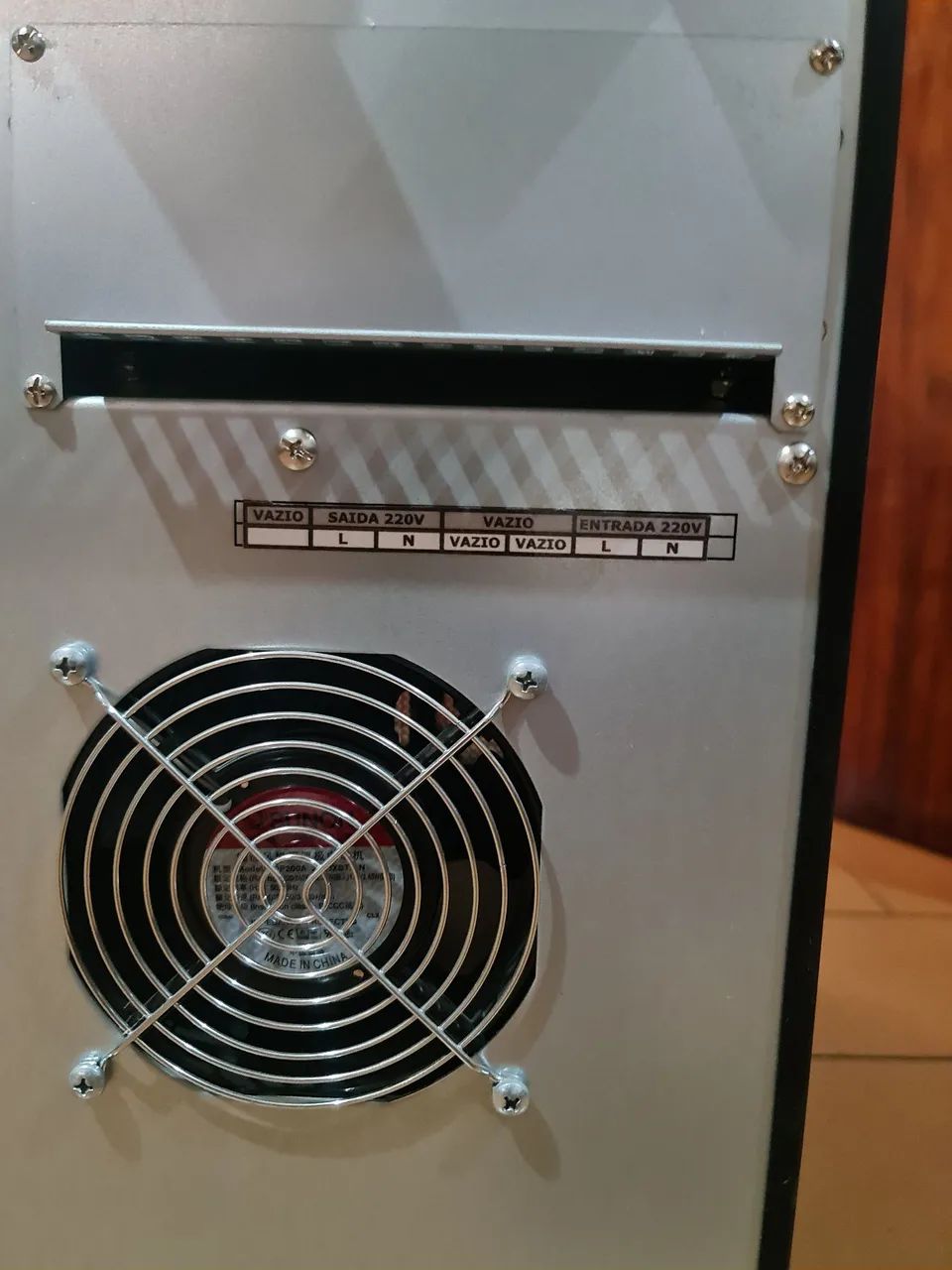 Nobreak 6kva e/s220V bat. Ext.  - Foto 4