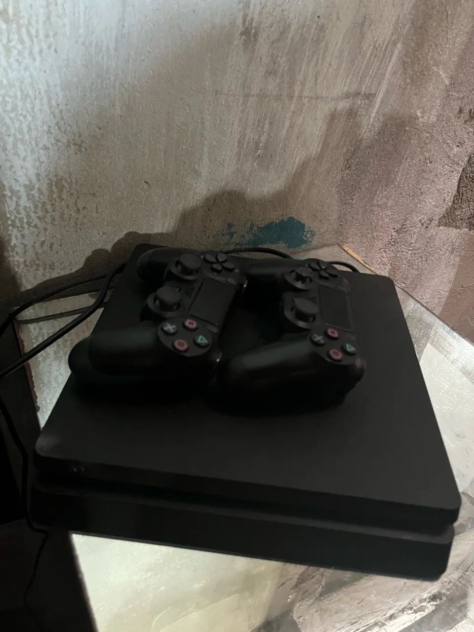 Ps4 slim 