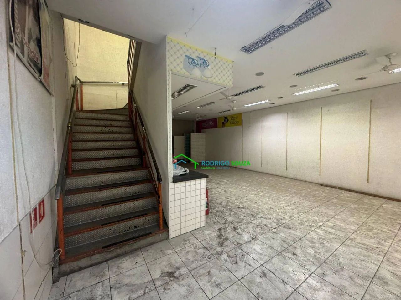 Prédio á venda ou Locação no Centro de Carapicuíba/SP - Foto 4