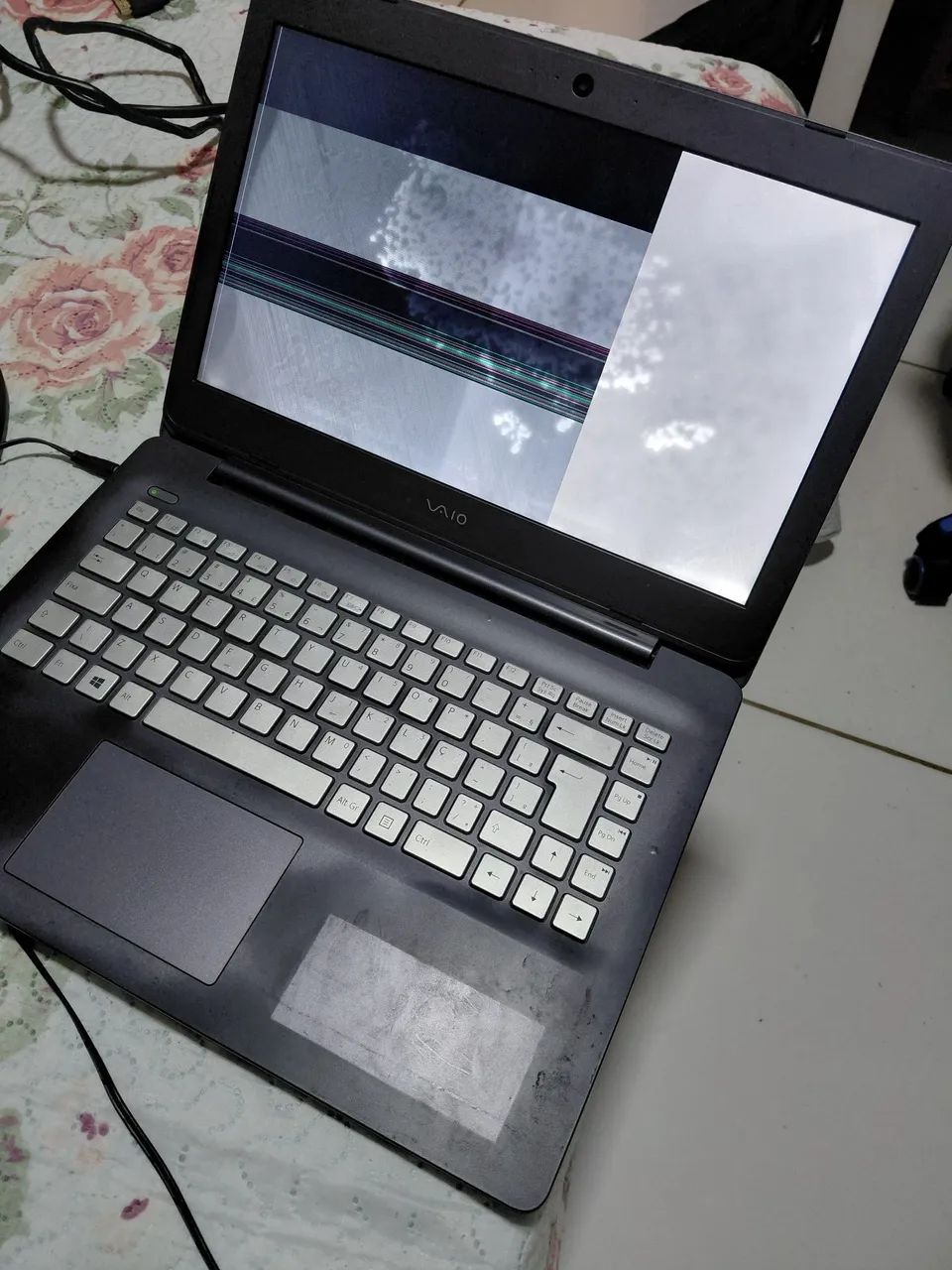 Notebook i3 VAIO C14 - Retirada de peças - Foto 2
