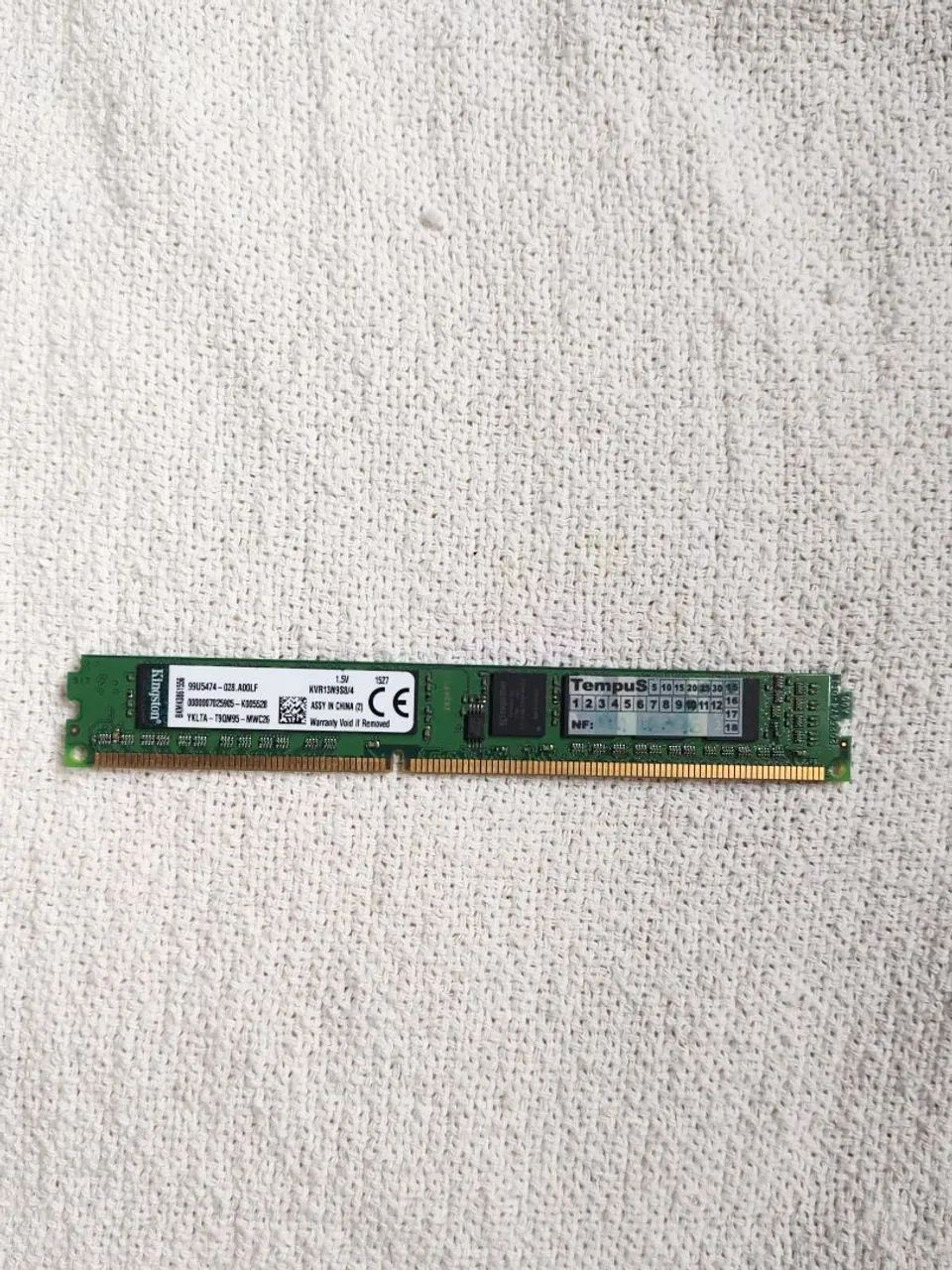 Memória RAM DDR3 Kingston de 4GB