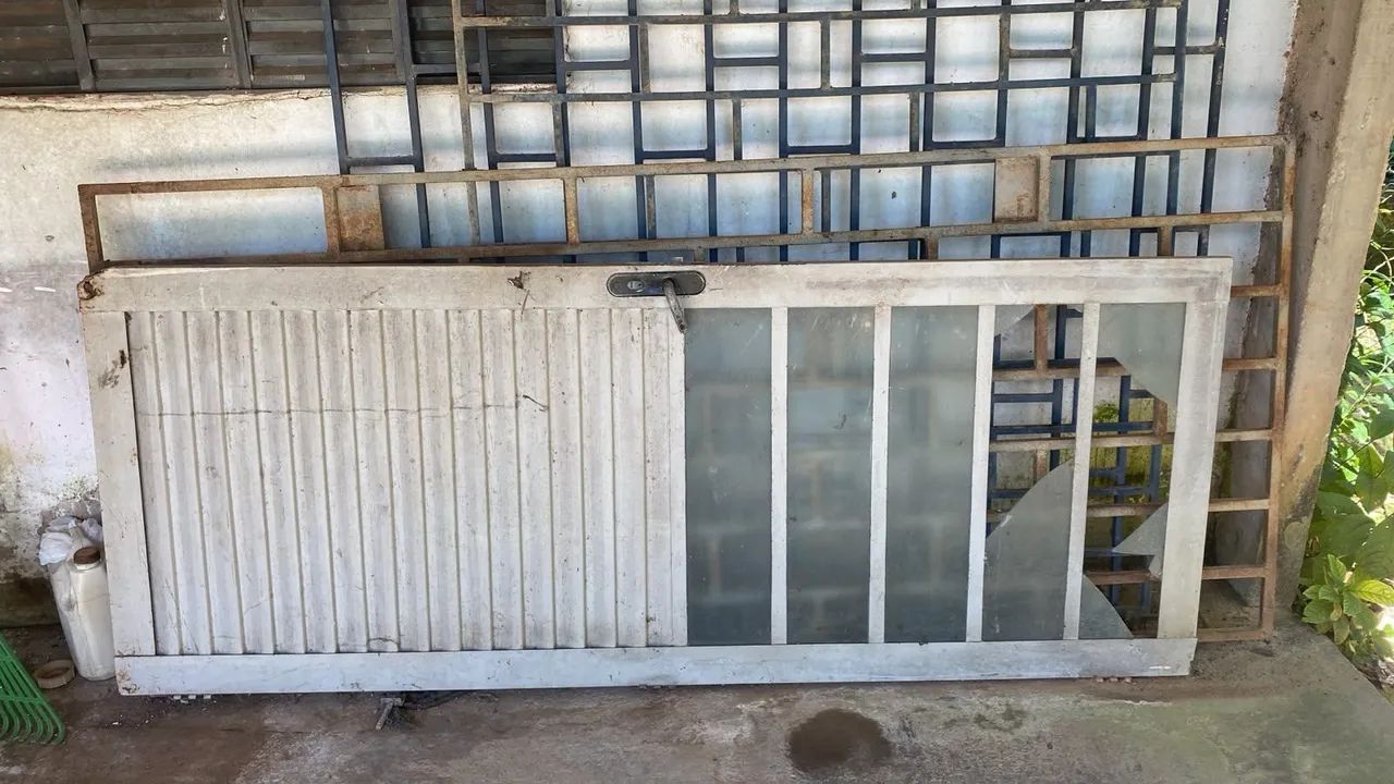 Vendo janela e grades - Foto 4