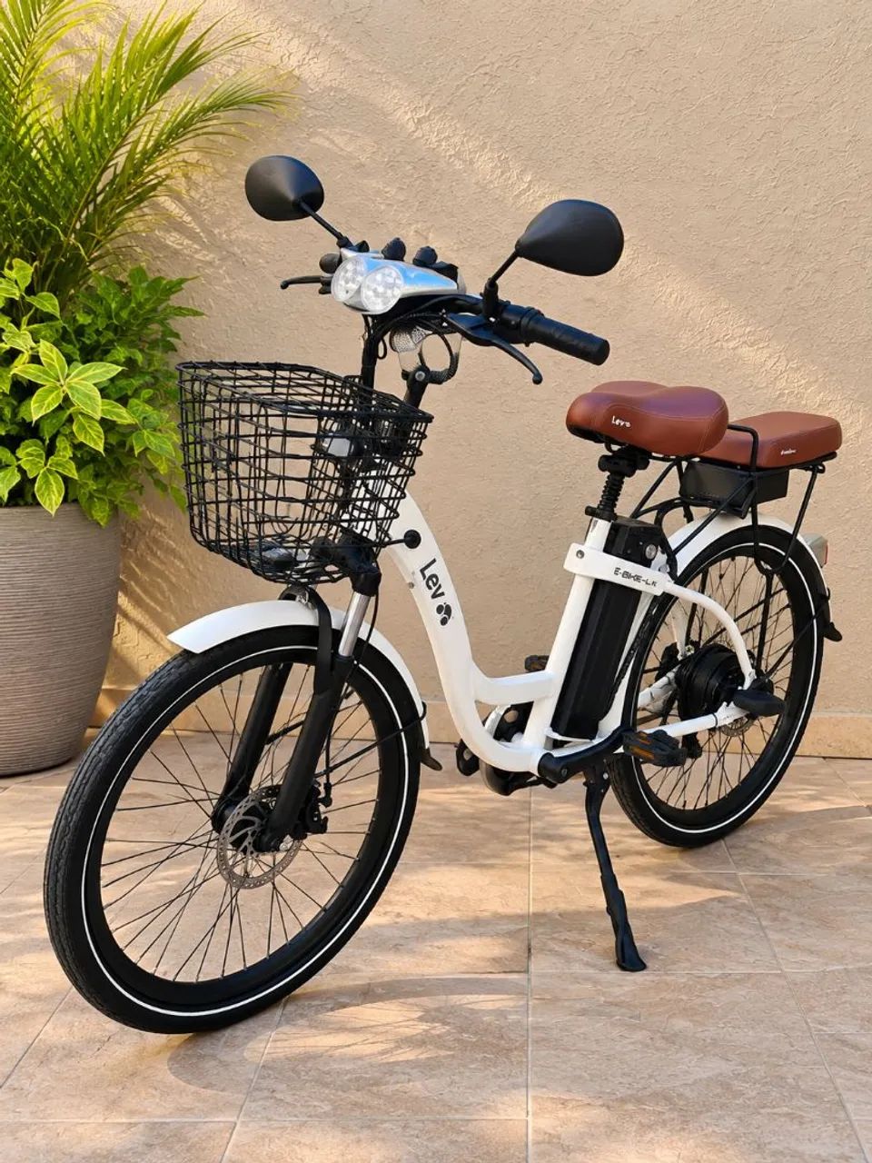 Vendo bicicleta elétrica Lev excelente estado!  - Foto 3