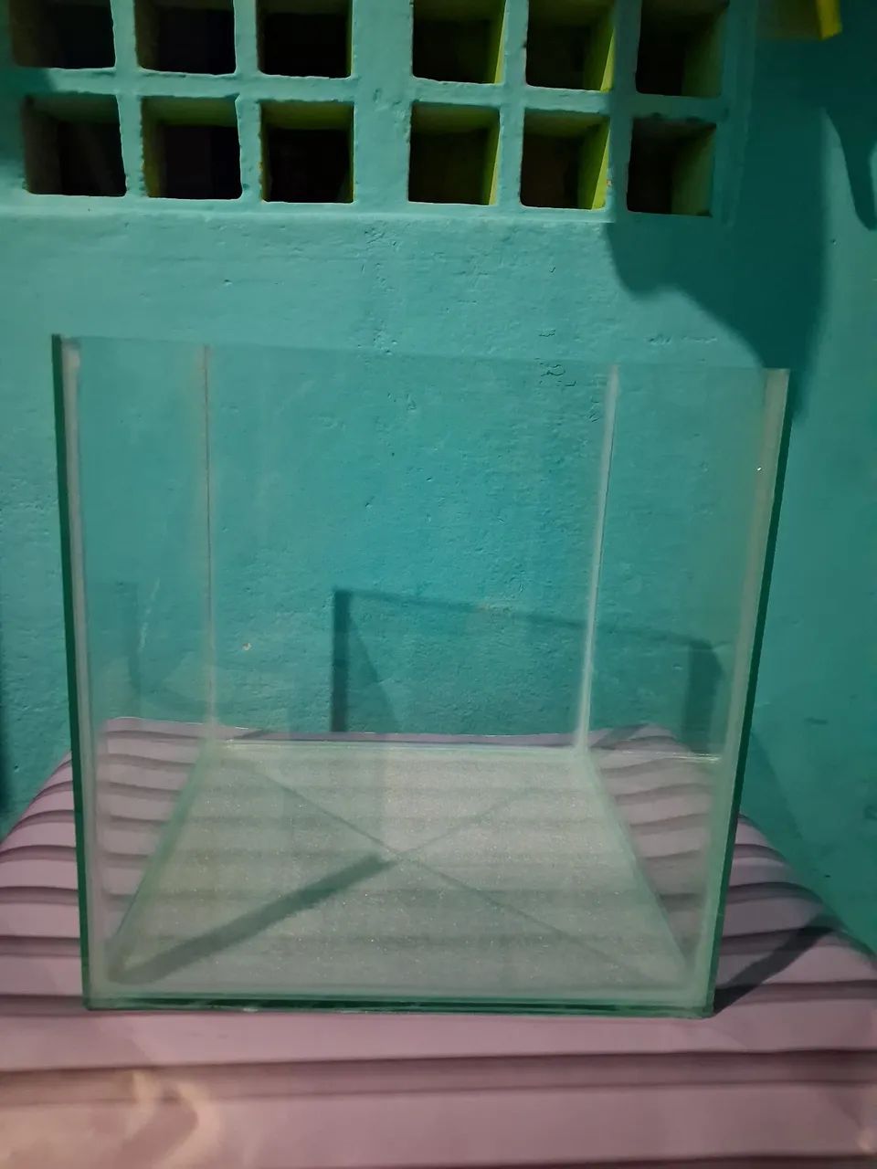 Aquário cubo de 30cm NOVO!  - Foto 2
