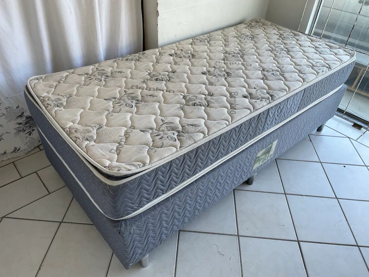 Cama box solteiro 
