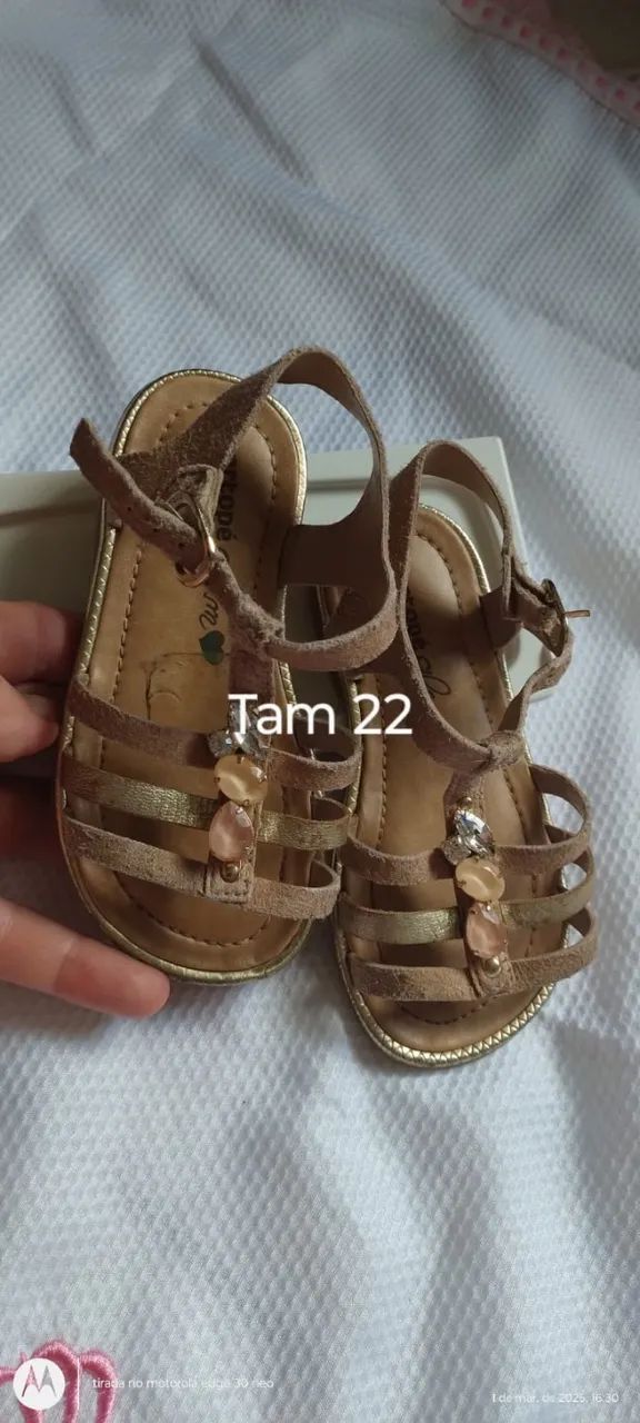 Lote  com sandálias e sapatos infantis menina  - Foto 5