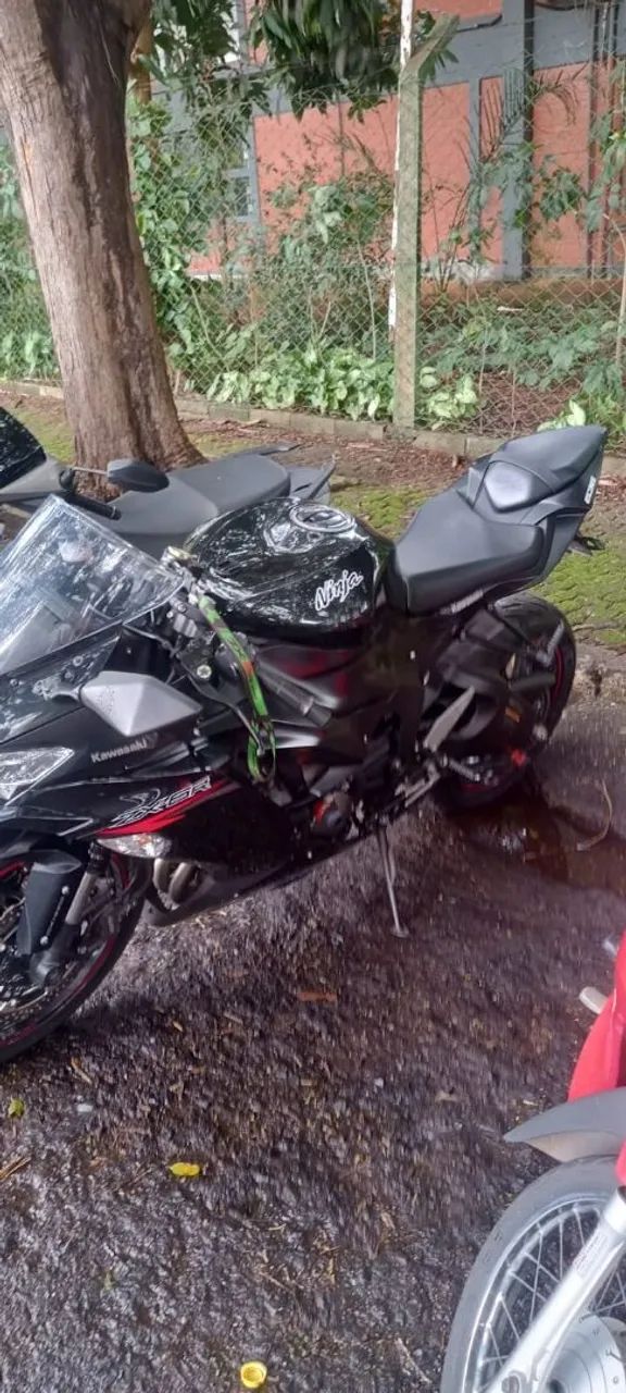 Kawasaki Zx-6r 636cc 2019 - 1494600494 | OLX