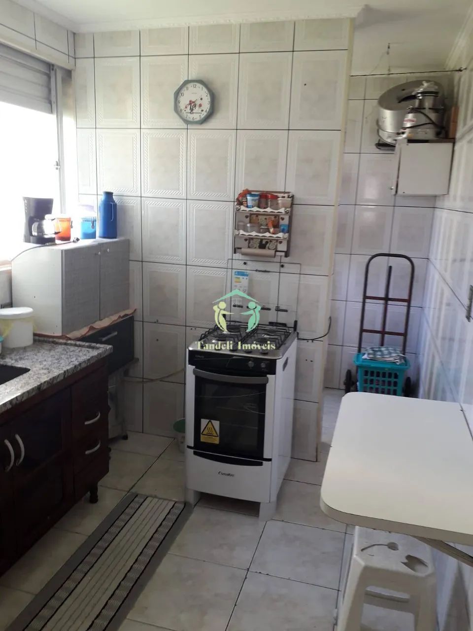 Apartamento com condomínio 2 dormitórios (Parque Marajoara)